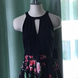 Gorgeous floral maxi dress Sale